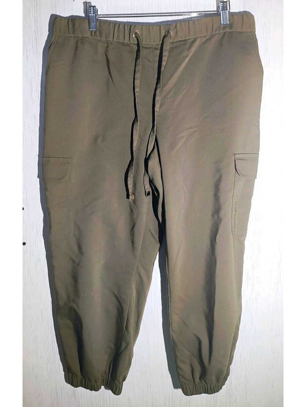 Calvin Klein Women’s Green Cargo Jogger Pants, Drawstring Elastic Waist, L